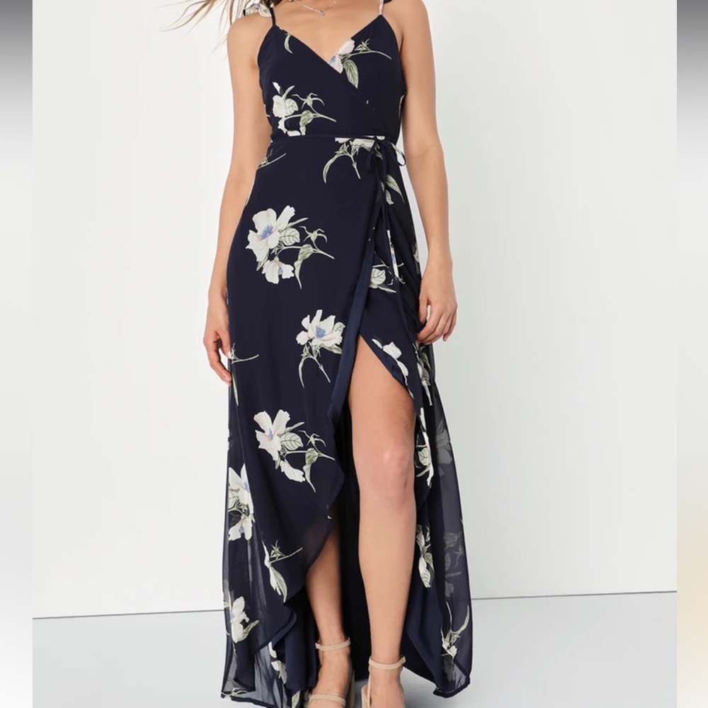 Lulu’s navy blue floral wrap tanktop high-low maxi dress size medium